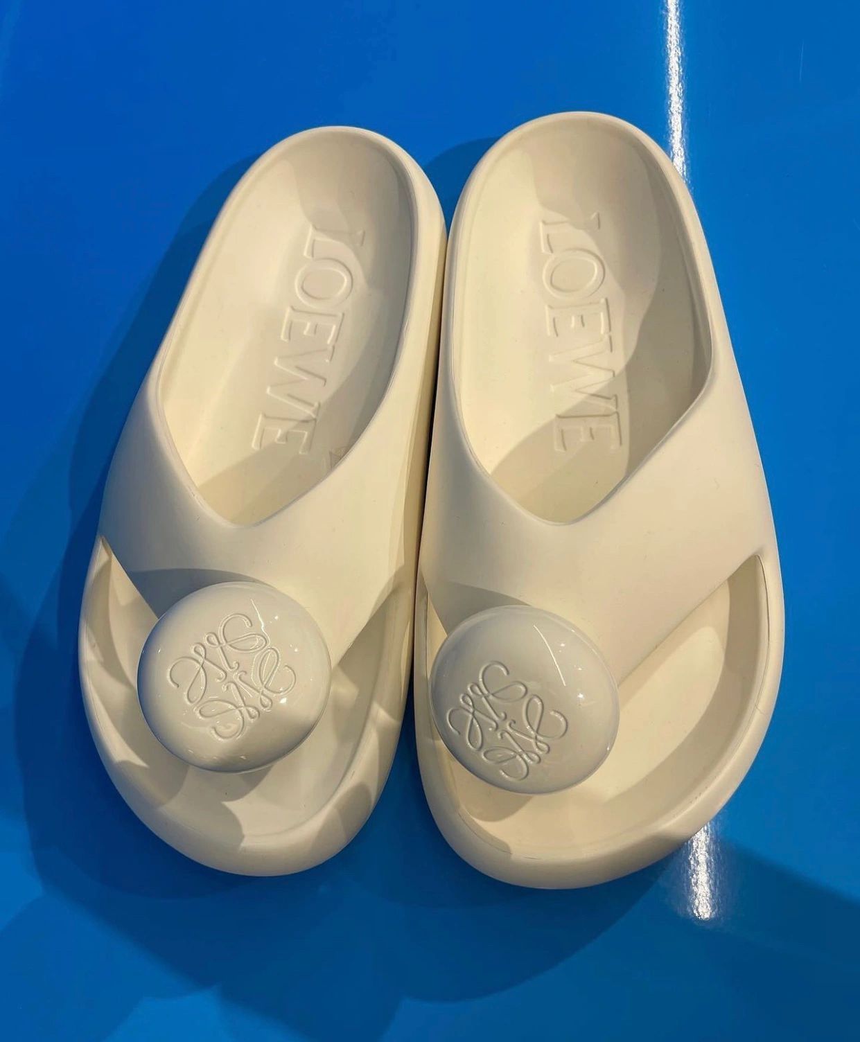 无帮  - VALI鞋履AI设计主图