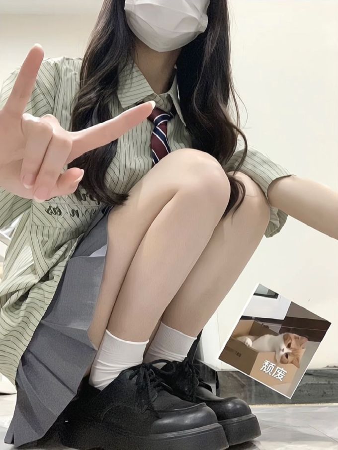 圆头 低帮 系带 皮革 