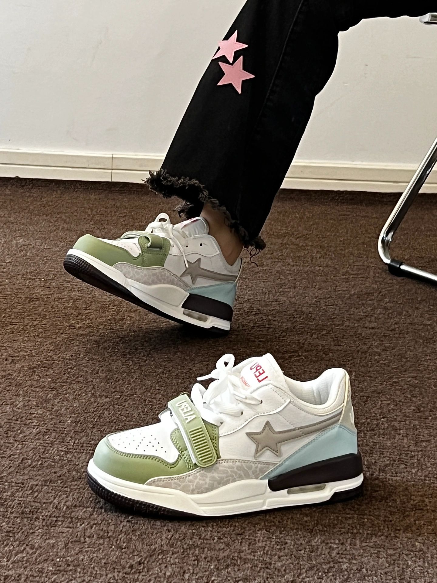 低帮 魔术贴 皮革  - VALI鞋履AI设计主图