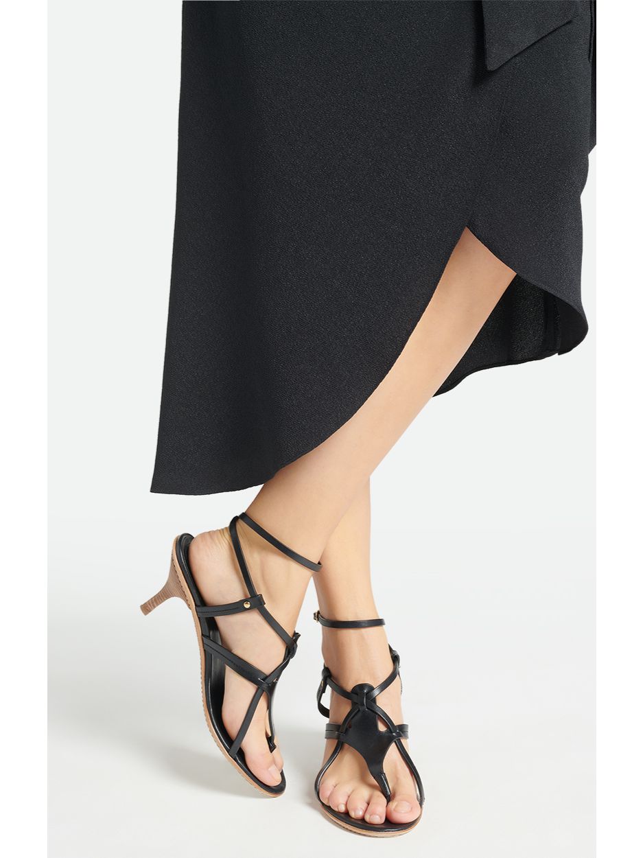 无帮  - VALI鞋履AI设计主图