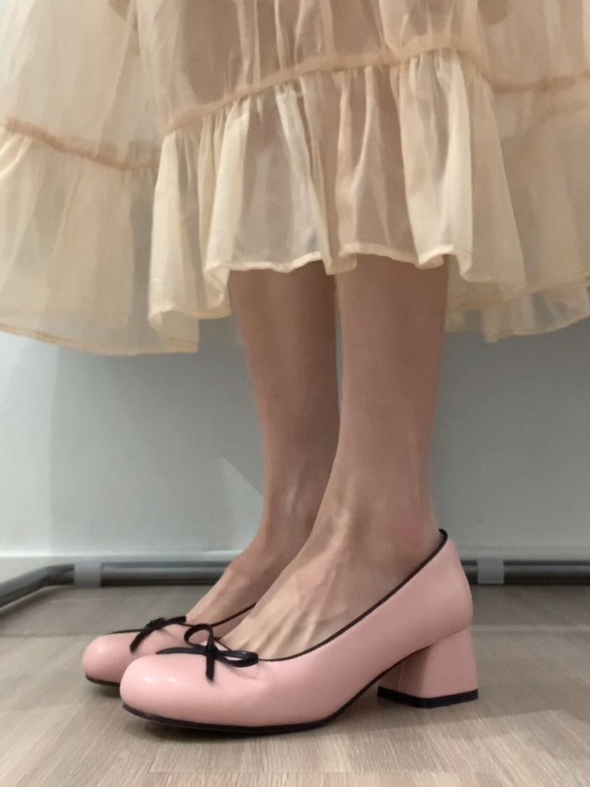 中跟 粗跟 圆头 低帮 一脚蹬 浅口鞋 皮革  - VALI鞋履AI设计主图