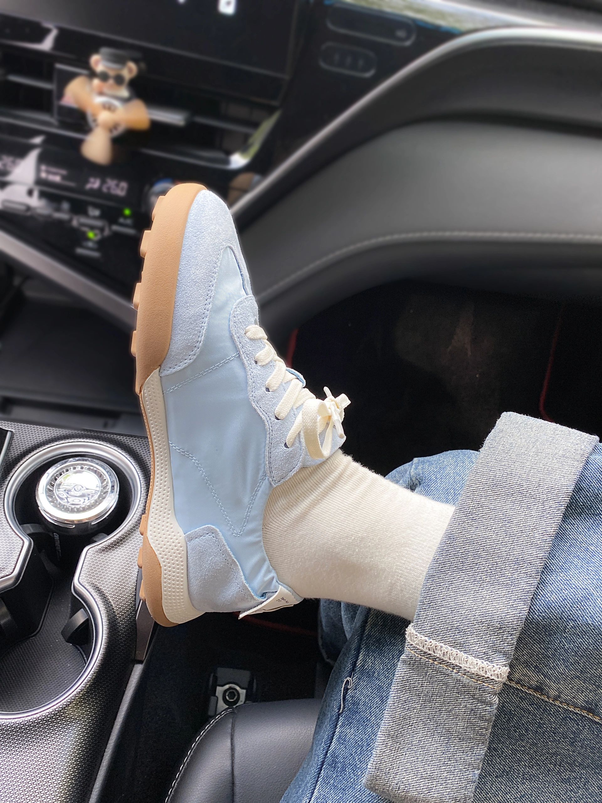 低帮 系带 皮革  - VALI鞋履AI设计主图