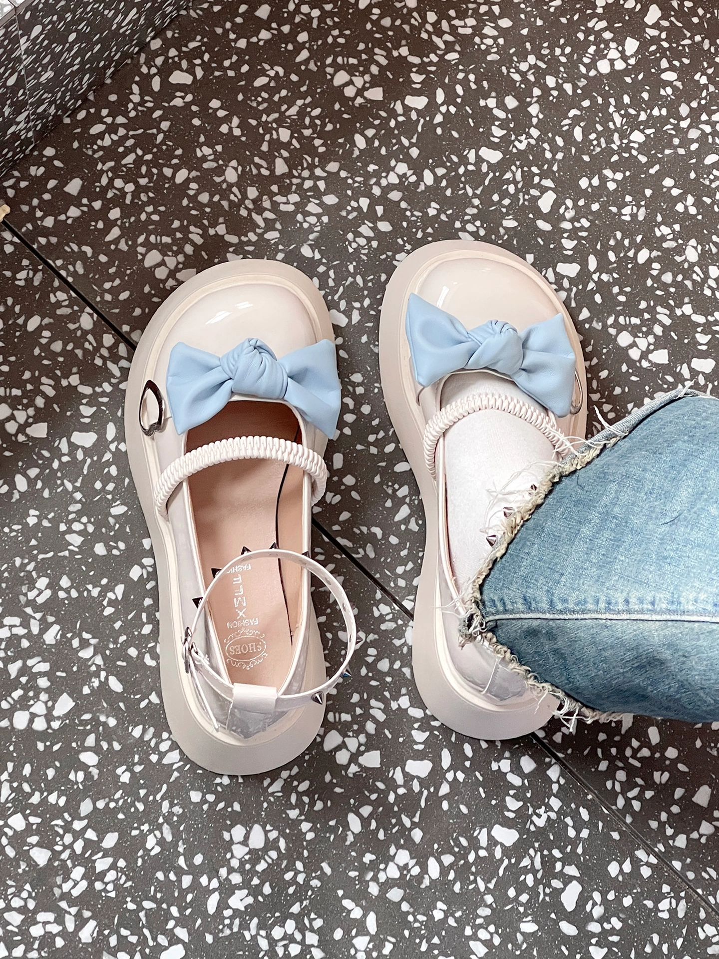 圆头 中口鞋  - VALI鞋履AI设计主图