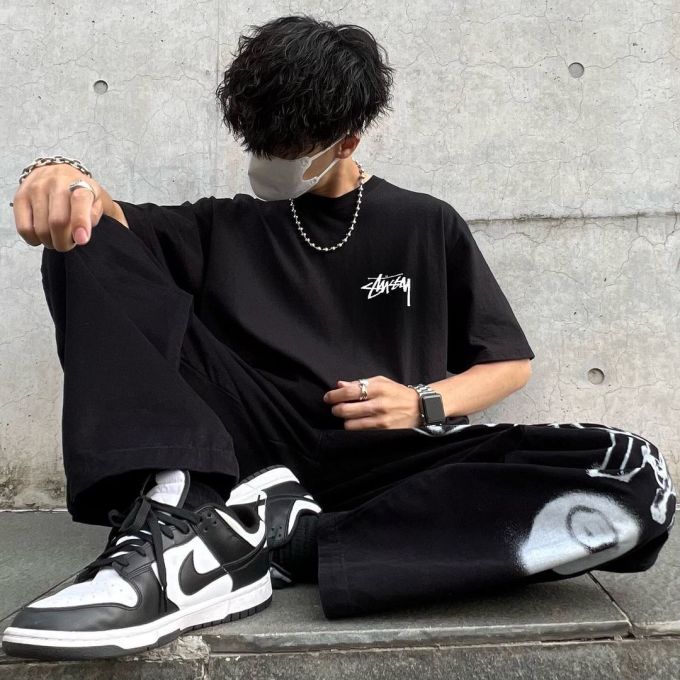 针织面料 H型 圆形领 文字图案 印花 蓝黑色 潮牌 