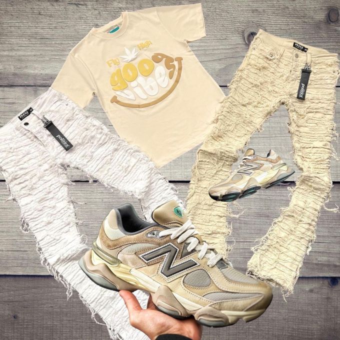 针织面料 H型 圆形领 卡通次元 文字图案 印花 香草色 珠光色 