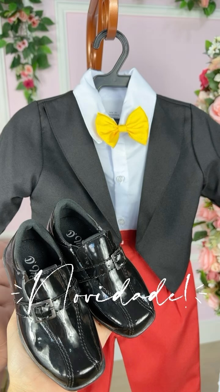 正装面料 H型 青果领 海盗黑 暗影灰色 基础扣饰 都市  - VALI鞋履AI设计主图