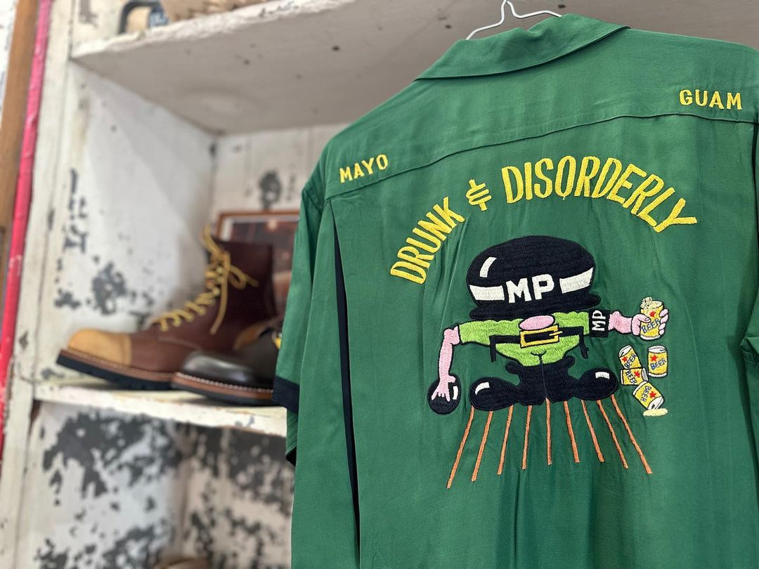 棉麻 H型 翻领 卡通次元 文字图案 贴布绣 印花 翠松绿 苍翠绿  - VALI鞋履AI设计主图