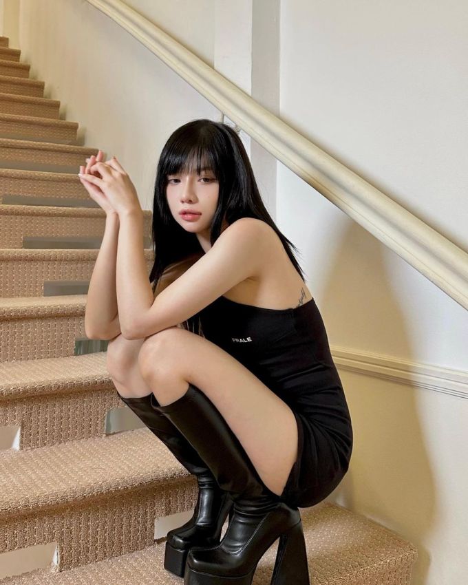 针织面料 抹胸领 巧克力酱色 性感 