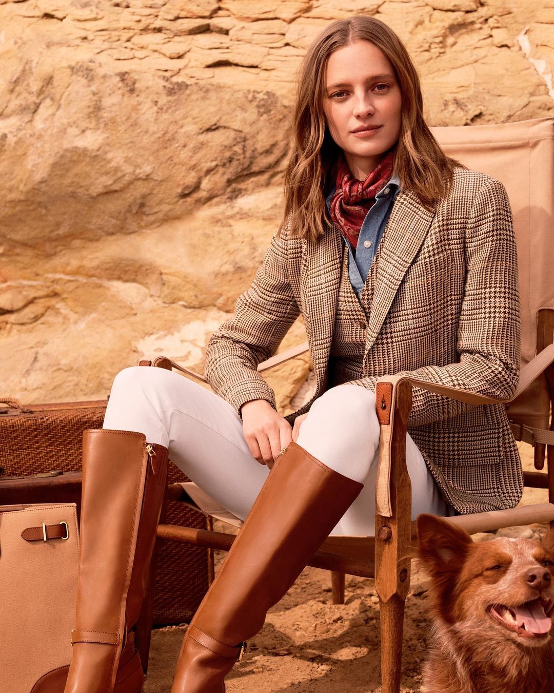 呢绒 H型 翻驳领 格纹/菱格 陶土色 姜饼色 基础扣饰 都市  - VALI鞋履AI设计主图