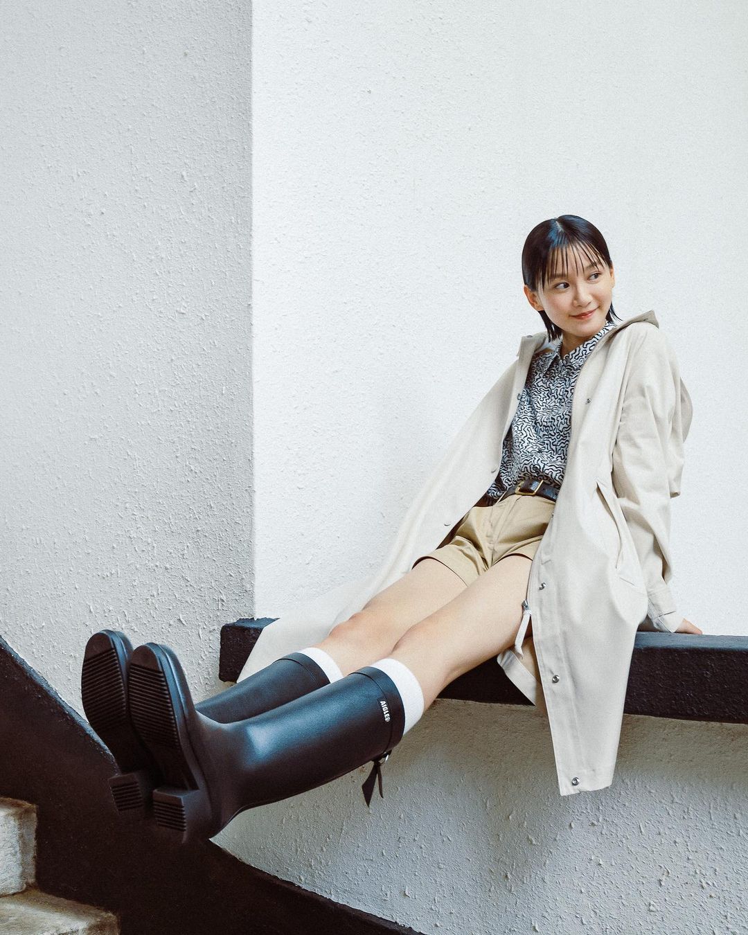 H型 翻驳领 黎明蓝 气泡白 基础扣饰  - VALI鞋履AI设计主图