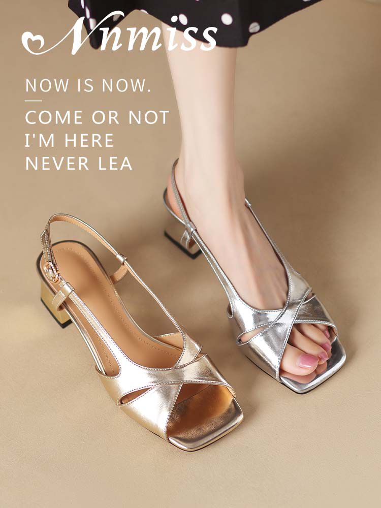 无帮 袢扣 皮革  - VALI鞋履AI设计主图