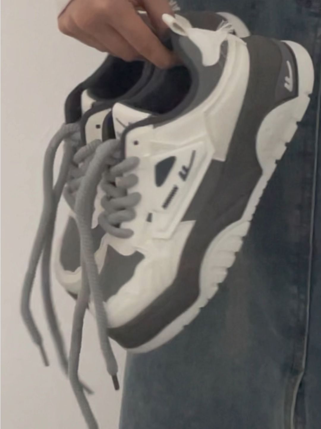 低帮 系带  - VALI鞋履AI设计主图