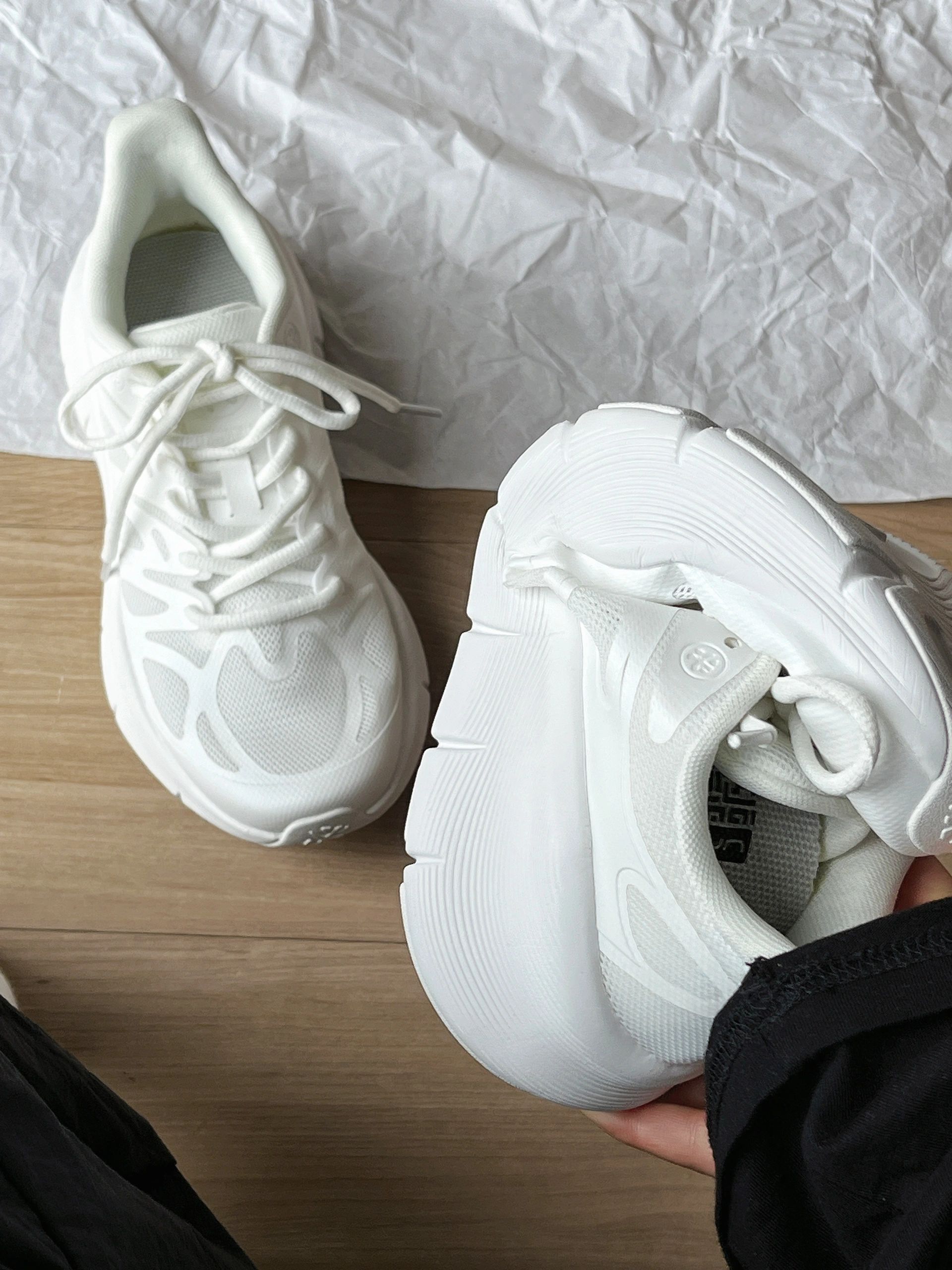 低帮 系带  - VALI鞋履AI设计主图