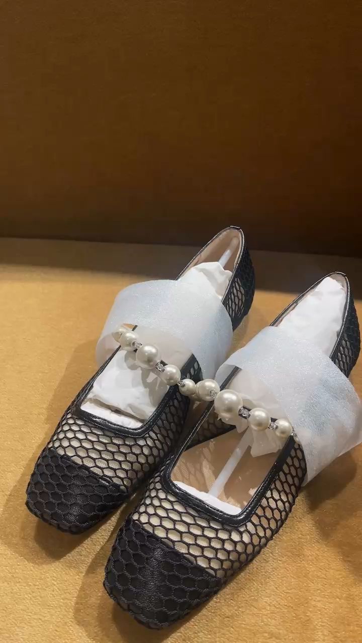 低帮 中口鞋 皮革  - VALI鞋履AI设计主图