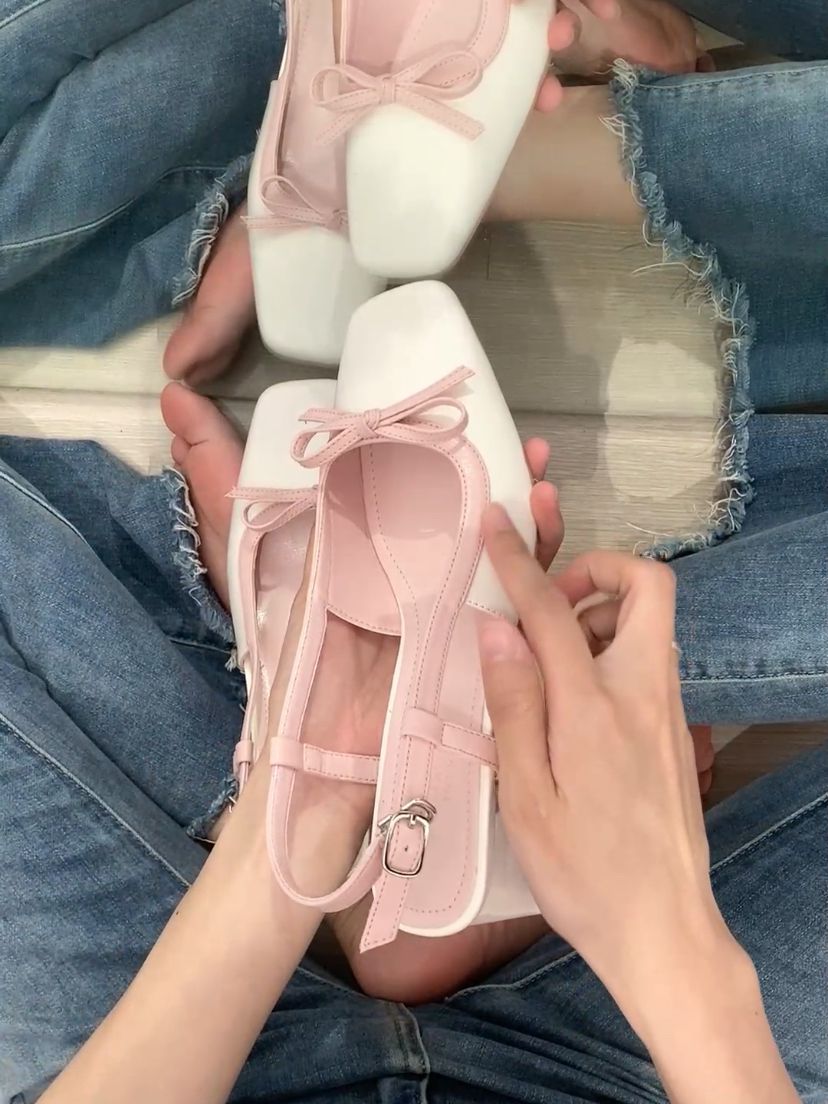 方头 松紧带 袢扣 浅口鞋 皮革  - VALI鞋履AI设计主图