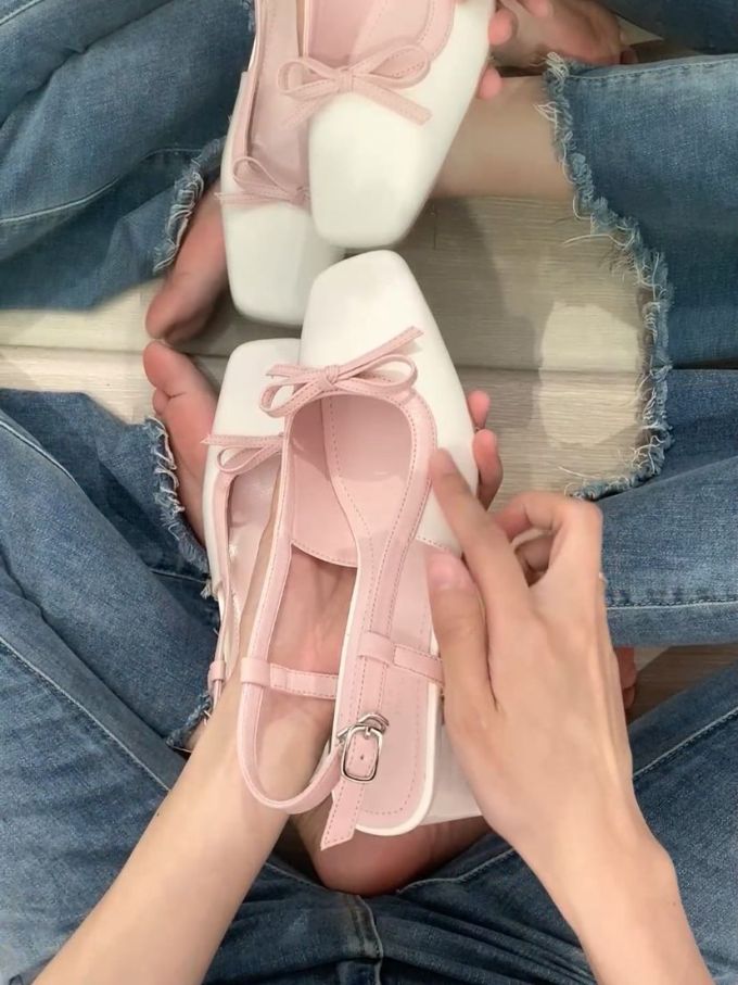 方头 松紧带 袢扣 浅口鞋 皮革 