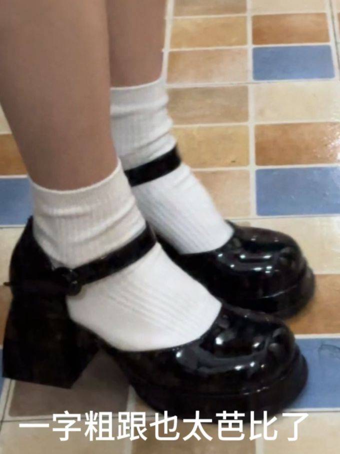 圆头 袢扣 中口鞋 皮革 