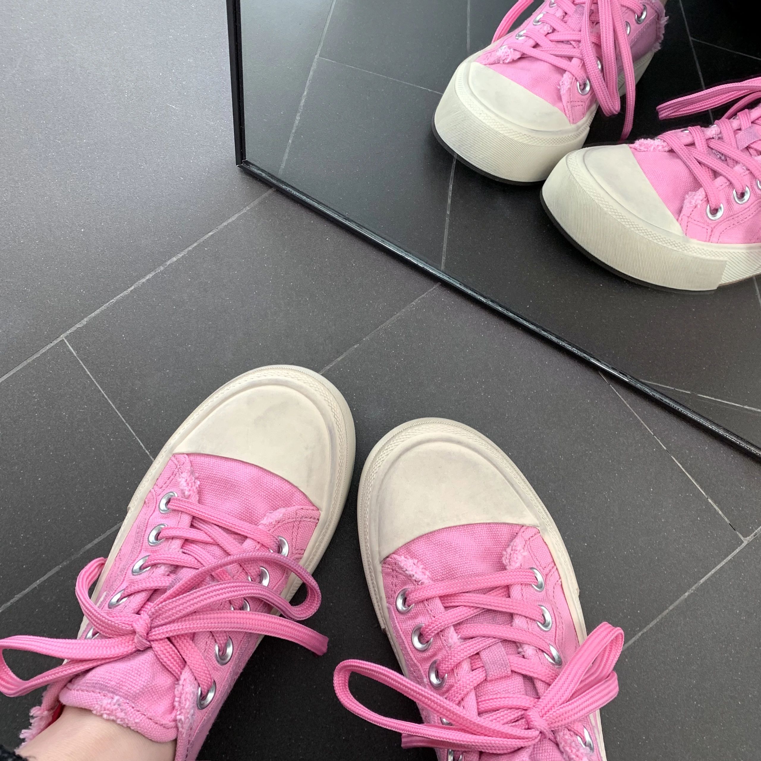 系带  - VALI鞋履AI设计主图