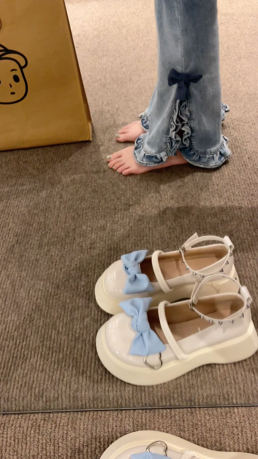 厚底 圆头 中口鞋 皮革  - VALI鞋履AI设计主图