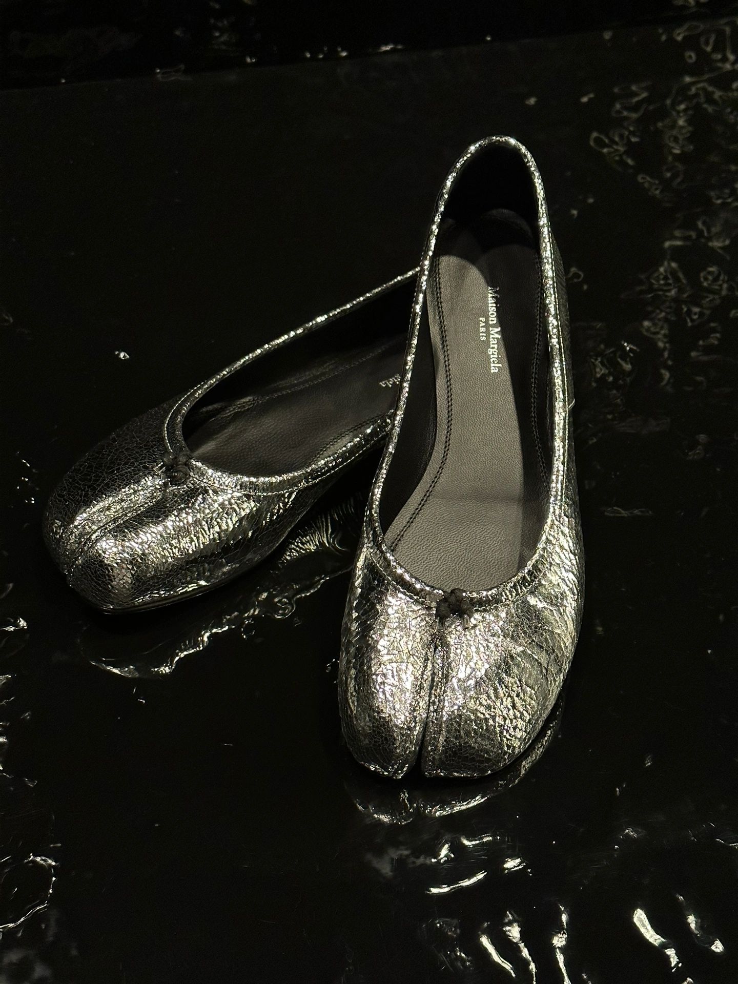 异形头-分趾 低帮 一脚蹬 深口鞋  - VALI鞋履AI设计主图