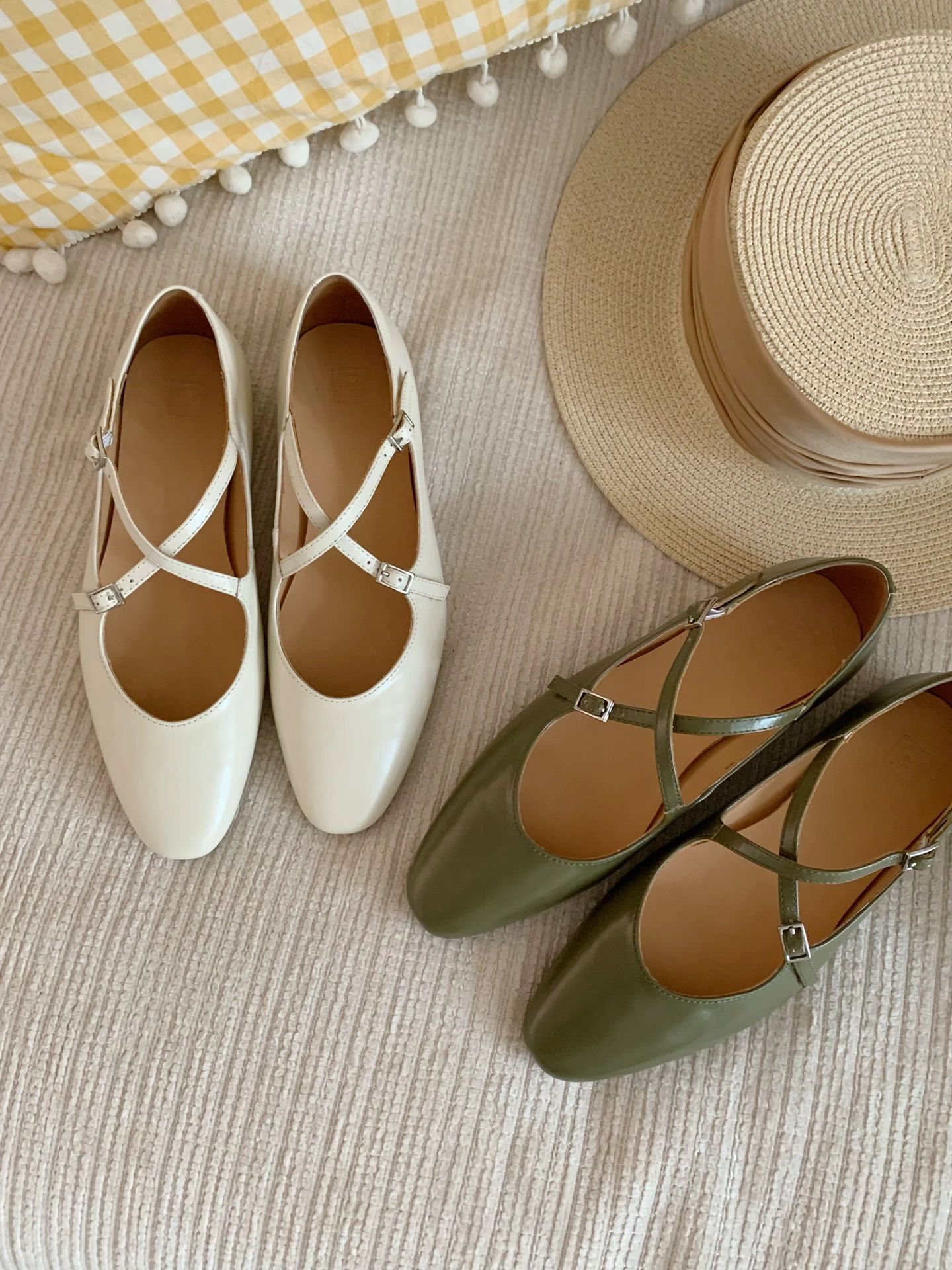 圆头 袢扣 浅口鞋 皮革  - VALI鞋履AI设计主图