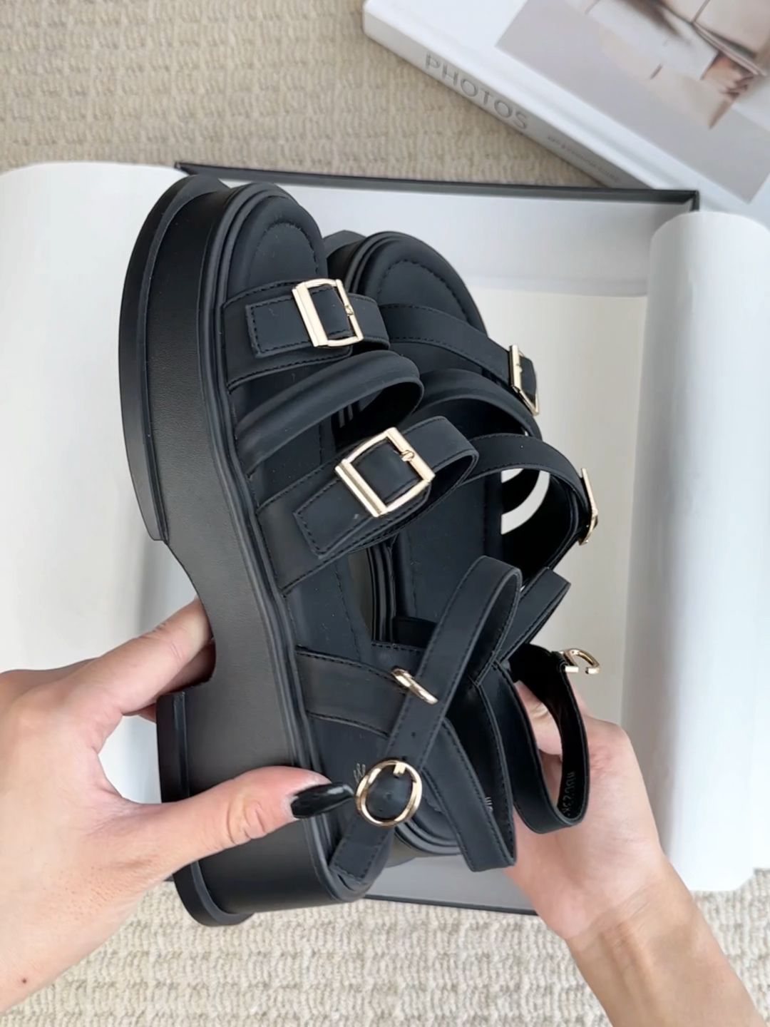 无帮 袢扣  - VALI鞋履AI设计主图