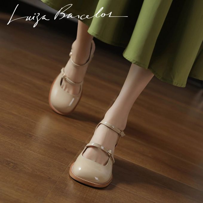 圆头 袢扣 中口鞋 皮革 