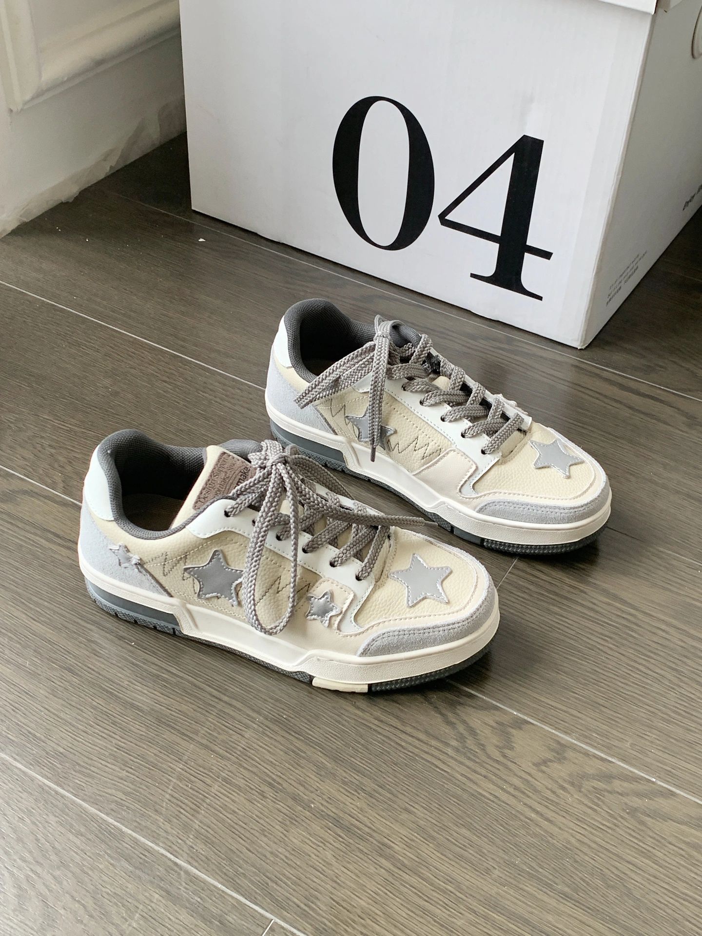 低帮 系带  - VALI鞋履AI设计主图