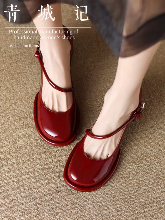 圆头 袢扣 中口鞋 皮革 