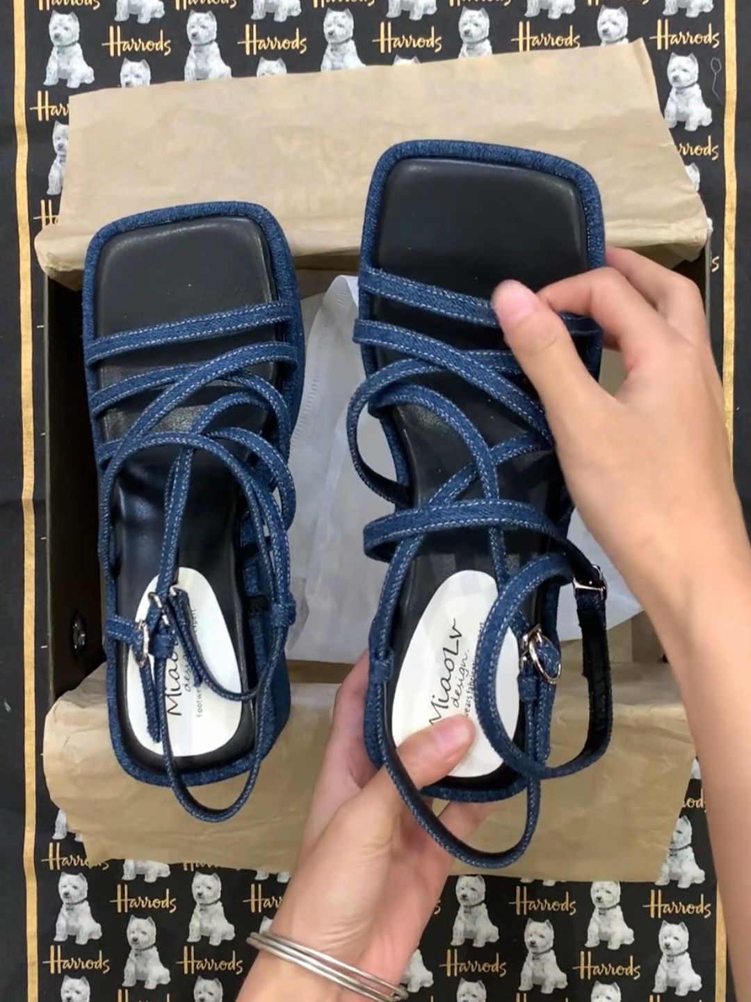 无帮 皮革  - VALI鞋履AI设计主图