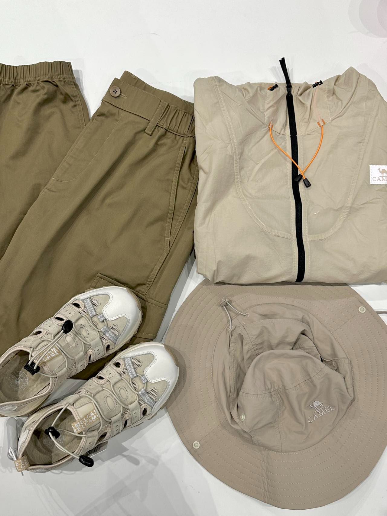  - VALI鞋履AI设计主图