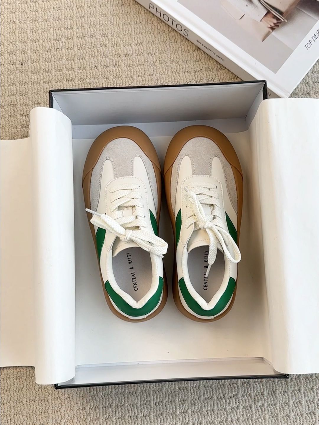  - VALI鞋履AI设计主图