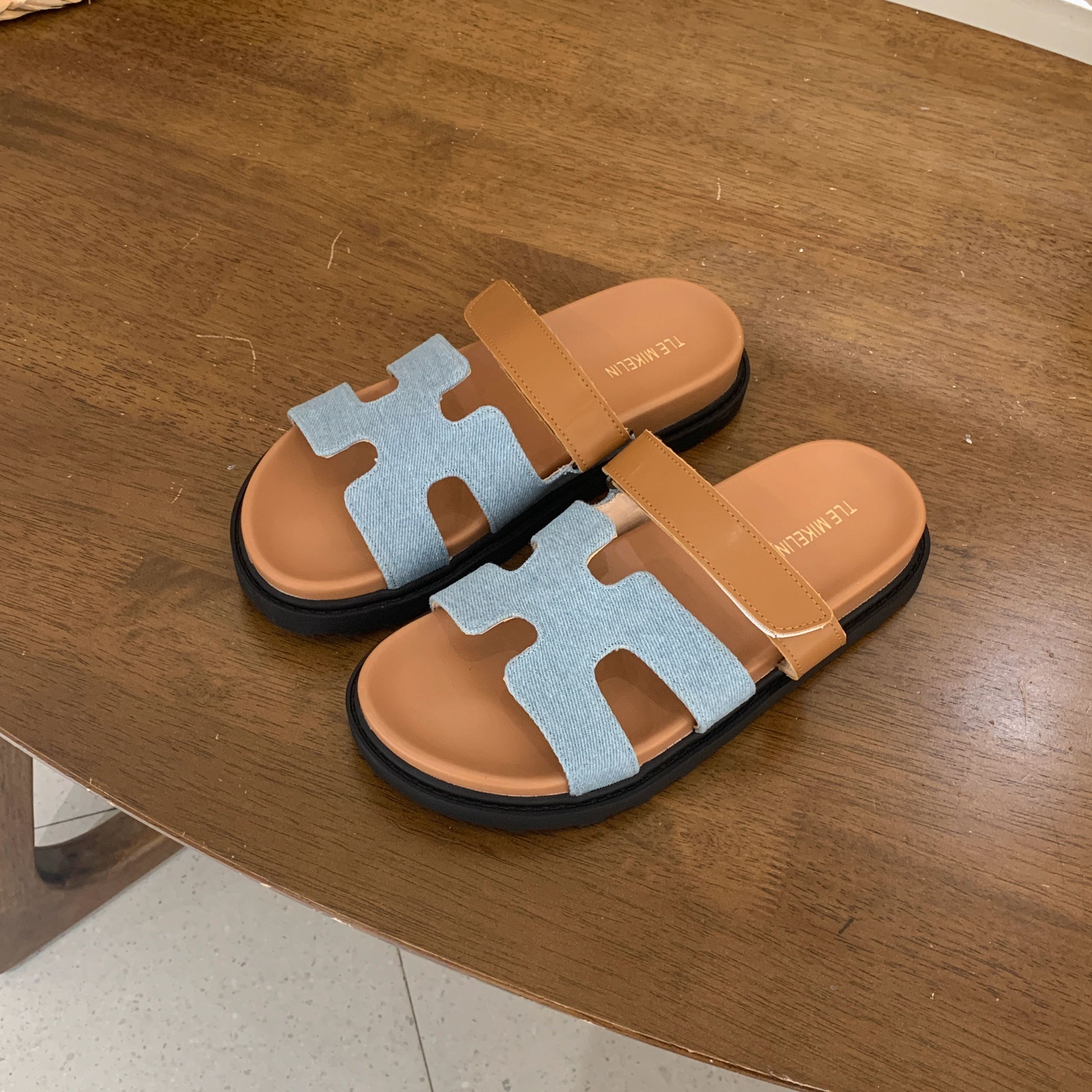 无帮 皮革  - VALI鞋履AI设计主图