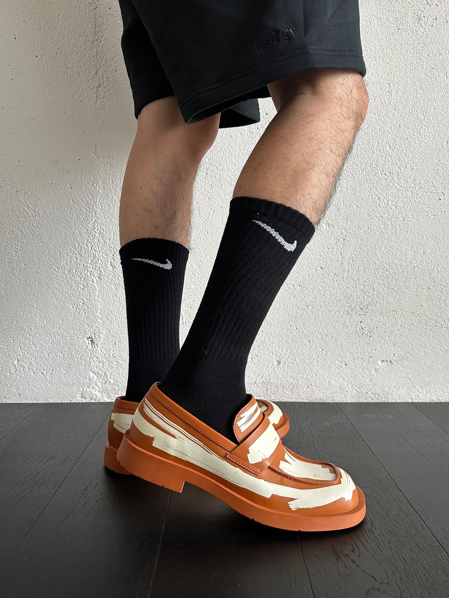 圆头 低帮 深口鞋 皮革  - VALI鞋履AI设计主图