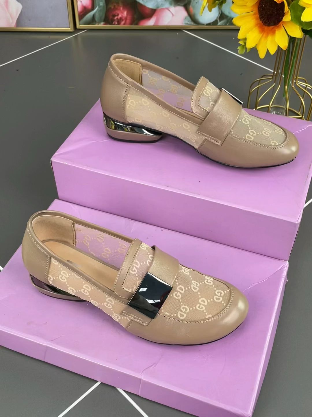 圆头 低帮 深口鞋 皮革  - VALI鞋履AI设计主图