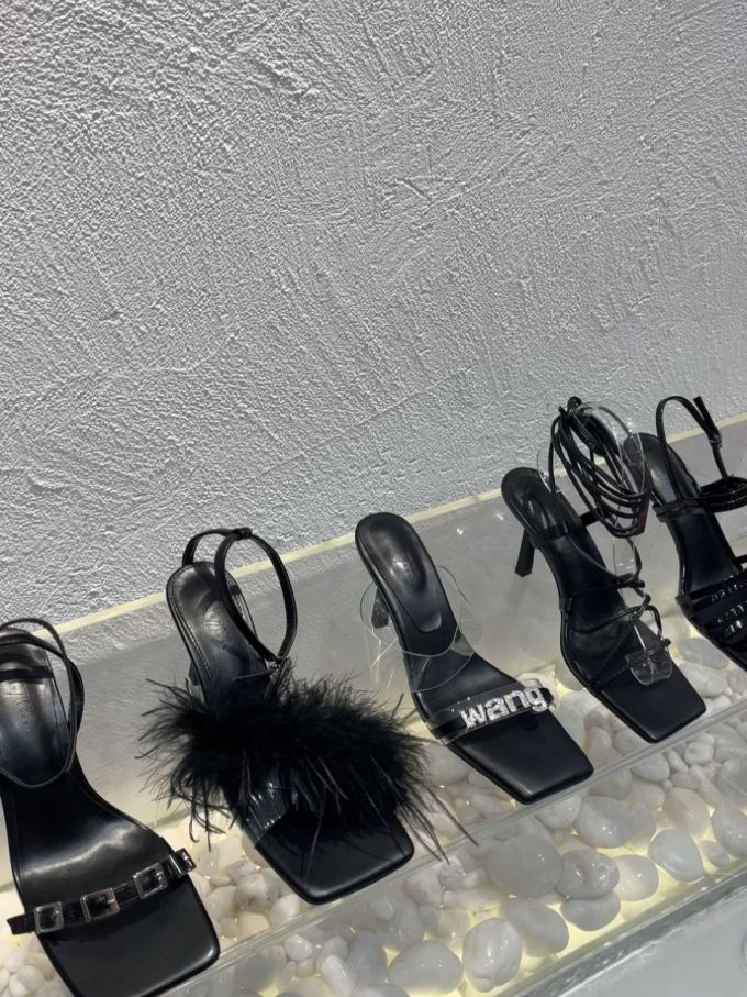 无帮 袢扣 皮革 