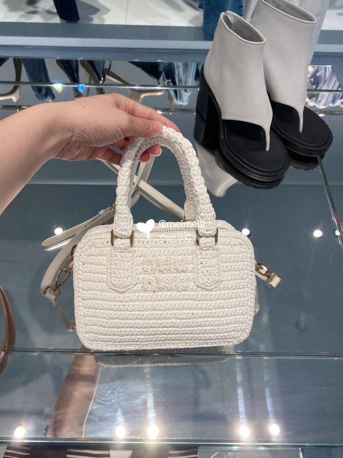 粗跟 圆头 皮革 