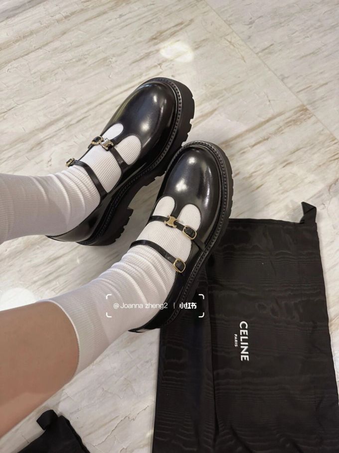 圆头 袢扣 中口鞋 皮革 