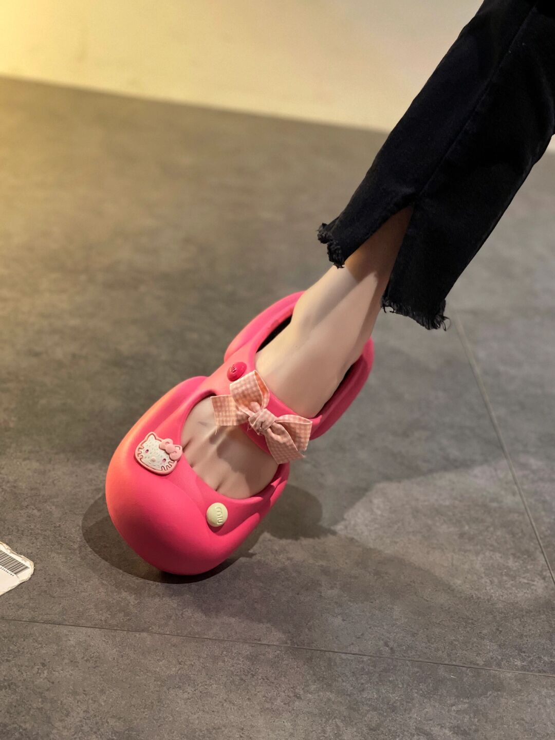 圆头 低帮  - VALI鞋履AI设计主图