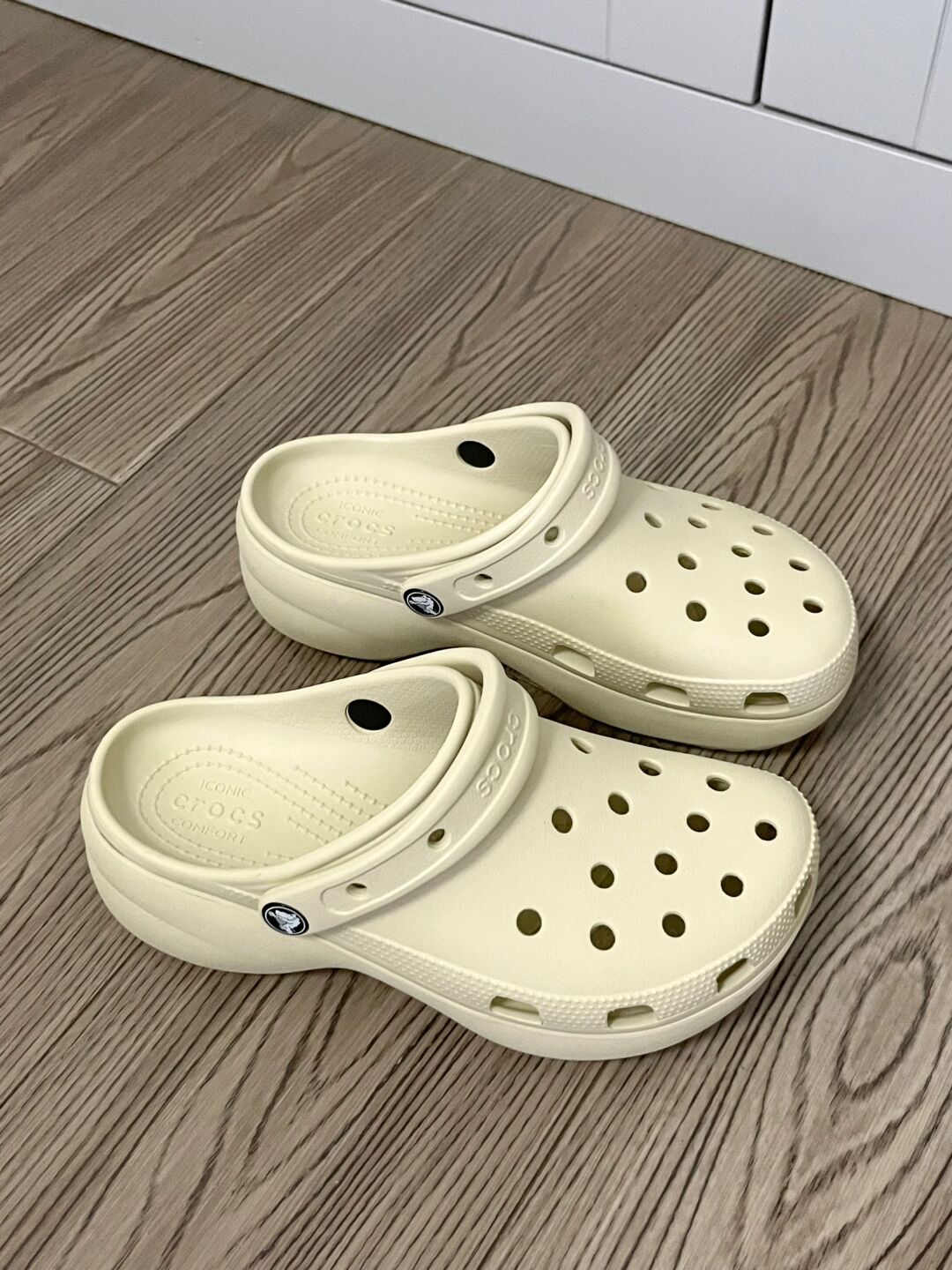 无帮  - VALI鞋履AI设计主图