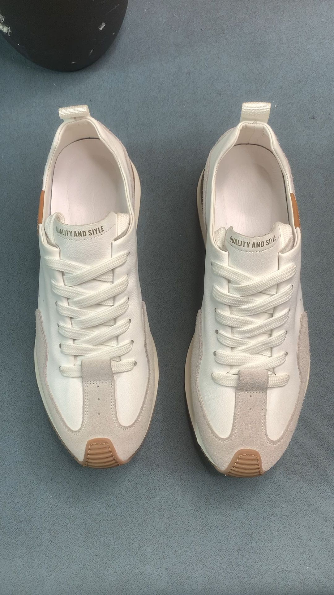 皮革  - VALI鞋履AI设计主图