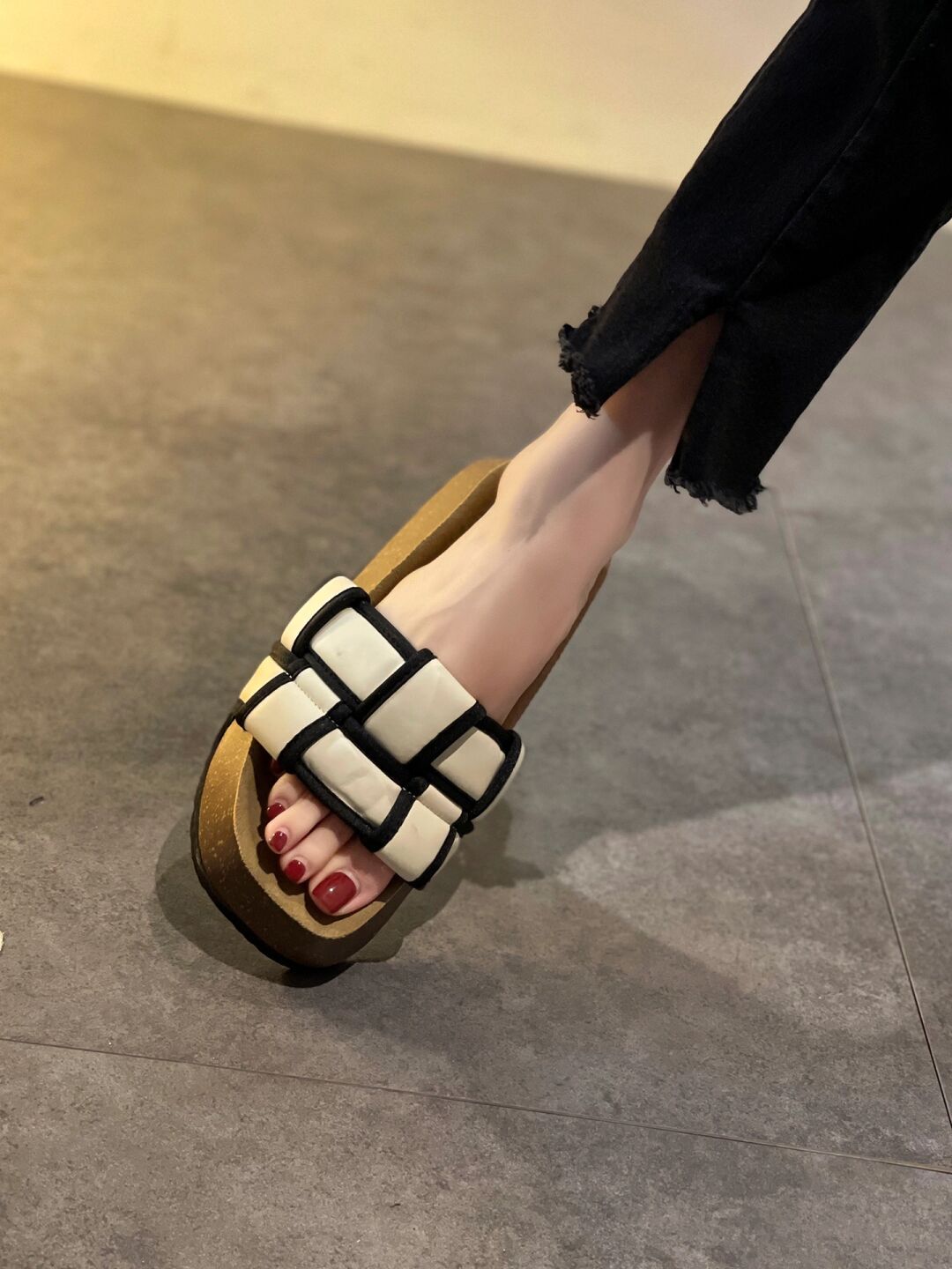 无帮 皮革  - VALI鞋履AI设计主图