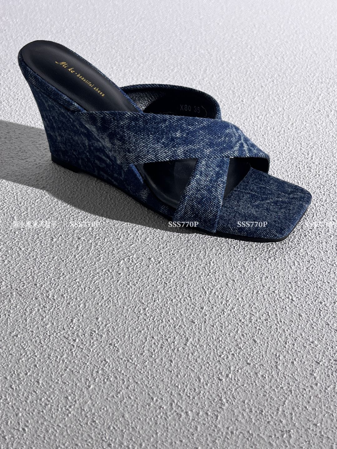 高跟 坡跟 无帮  - VALI鞋履AI设计主图