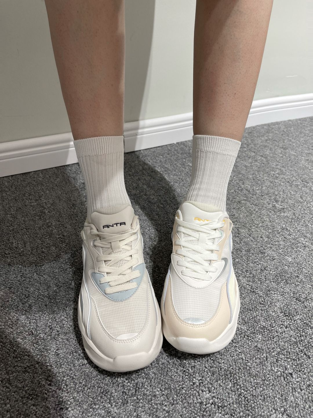  - VALI鞋履AI设计主图