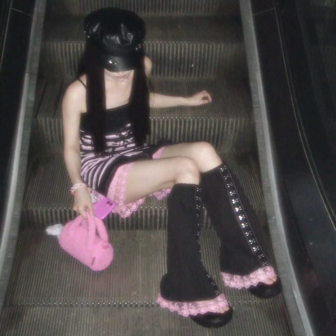 S型 V领 陨石色 Y2K 辣妹  - VALI鞋履AI设计主图