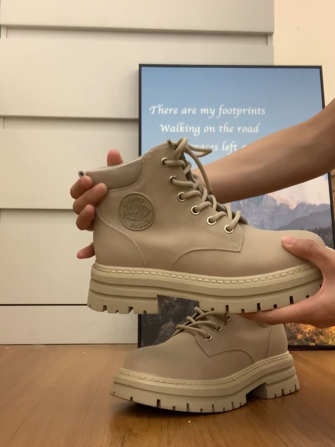 系带 皮革  - VALI鞋履AI设计主图