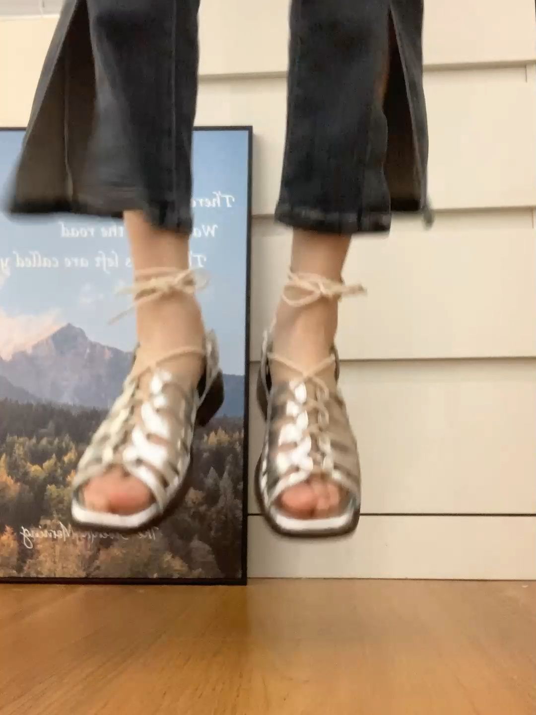 无帮  - VALI鞋履AI设计主图