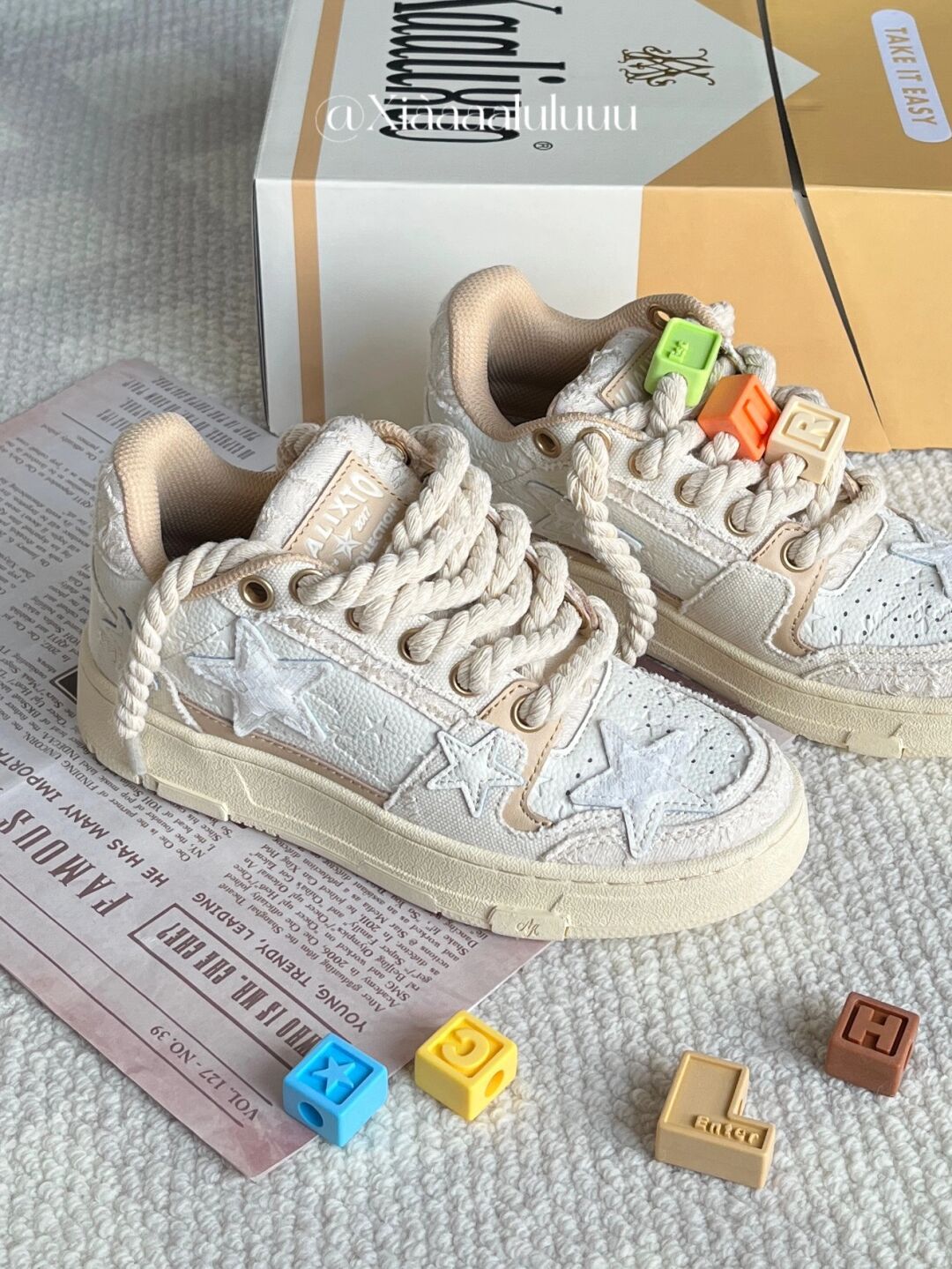 低帮 系带  - VALI鞋履AI设计主图