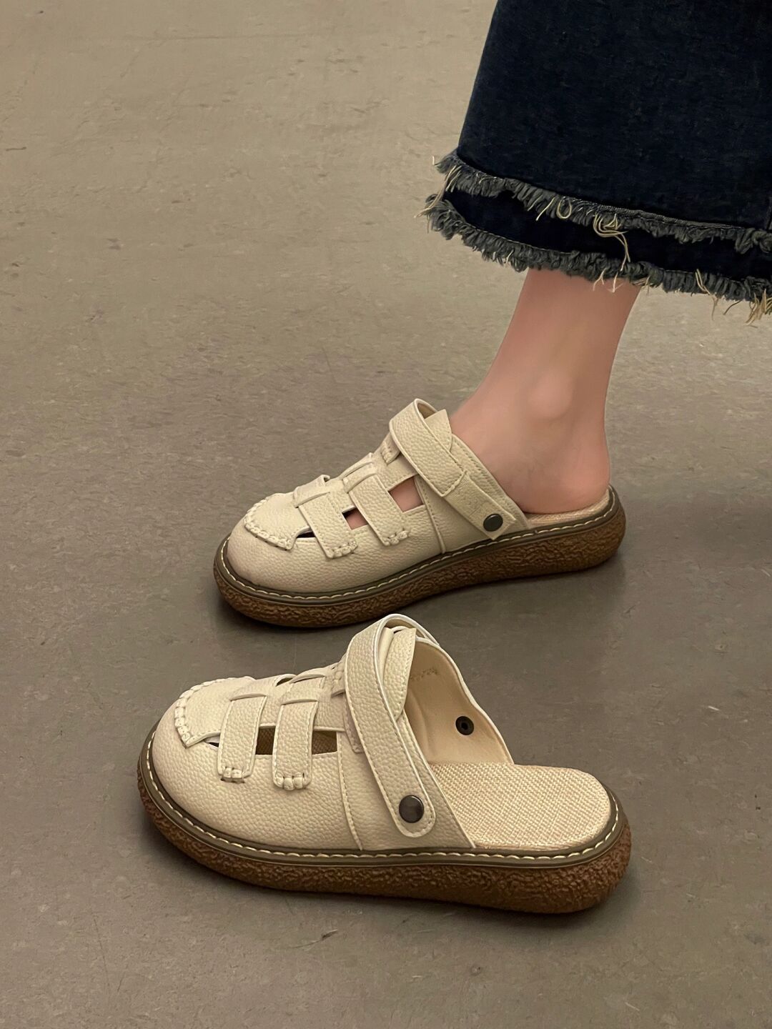 无帮 魔术贴  - VALI鞋履AI设计主图