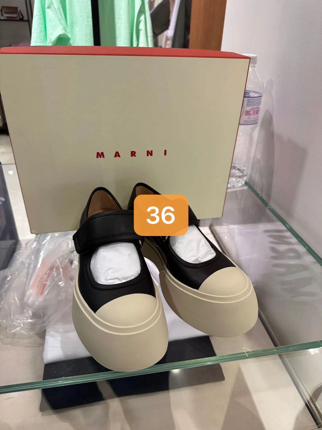 圆头 低帮 深口鞋 皮革  - VALI鞋履AI设计主图